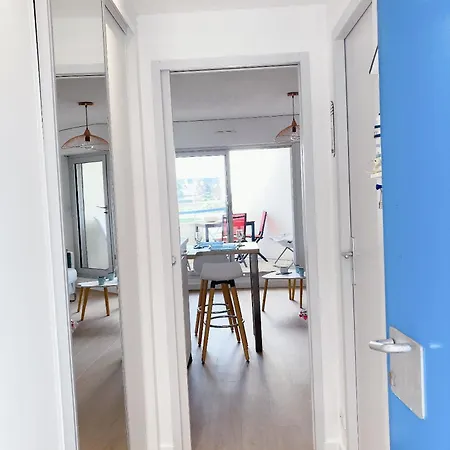 Nouveau * Ty Levenez *pour 2 Vacanciers * Parking Apartment
