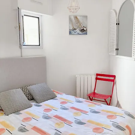 Apartment Nouveau * Ty Levenez *pour 2 Vacanciers * Parking