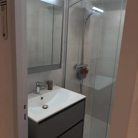 Apartment Nouveau * Ty Levenez *pour 2 Vacanciers * Parking Carnac